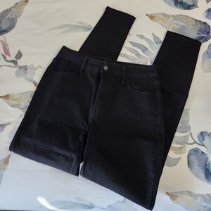 LAST CHANCE- Black High-Rise Skinny Jeans